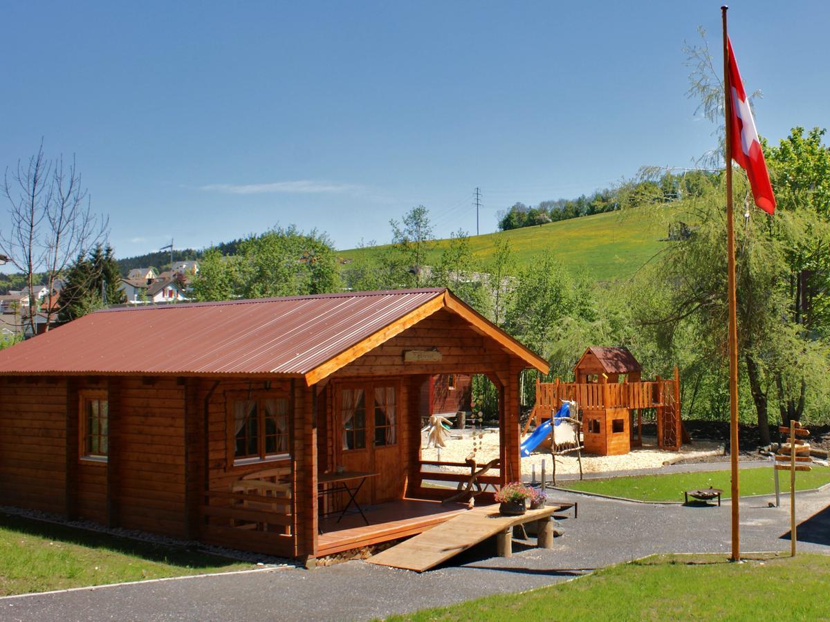 Villa Donkey Chalet Degersheim Екстериор снимка